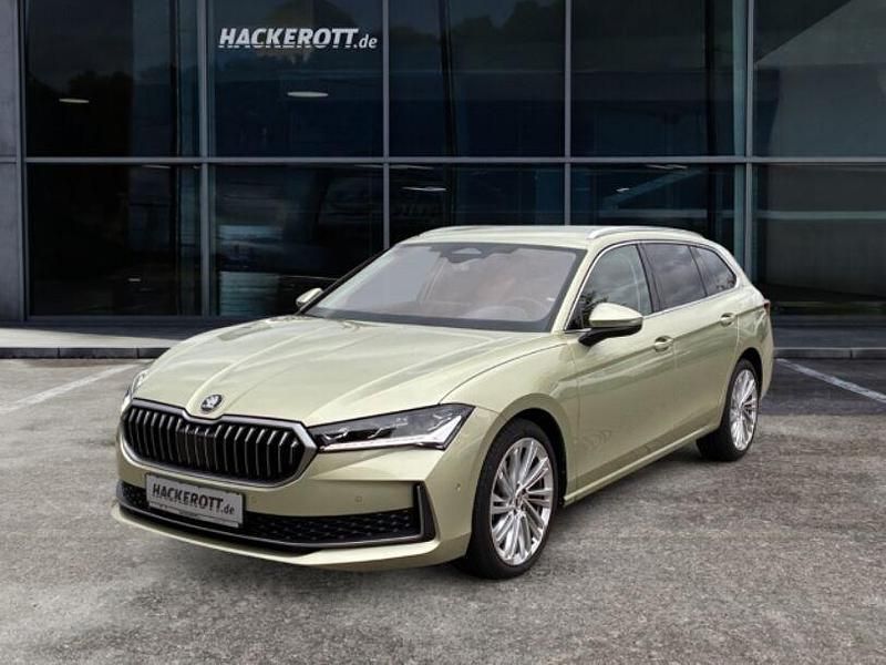 Gebraucht Skoda Superb Selection 150 PS (110 kW) 2024 Gelb Kombi