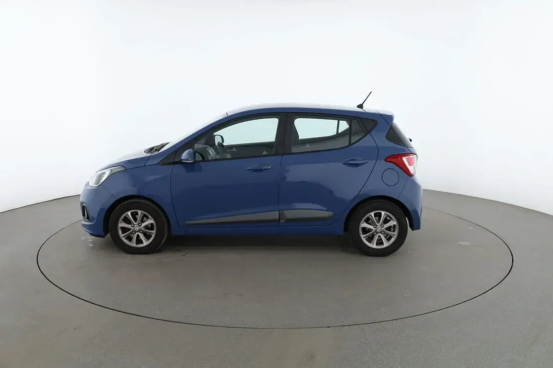 Gebraucht Hyundai i10 Style 87 PS (63 kW) 2016 Blau Kleinwagen