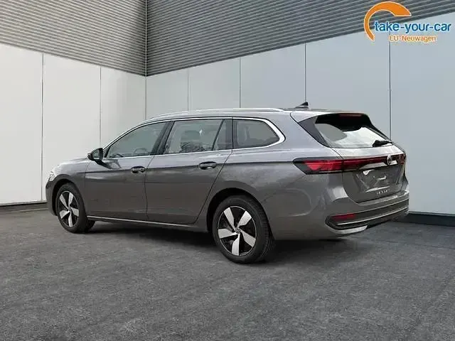 Gebraucht VW Passat Business 150 PS (110 kW) 2025 Diabasgrau metallic Kombi