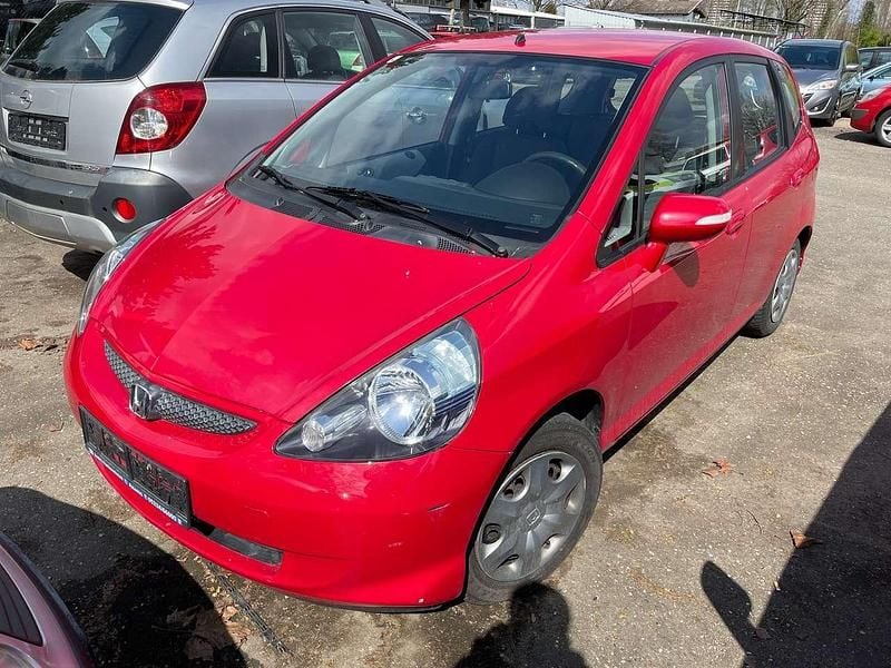 Gebraucht Honda Jazz LS 83 PS (61 kW) 2007 Milano red Kleinwagen