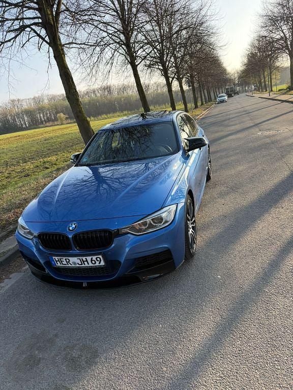 Gebraucht BMW 335 Performance 306 PS (225 kW) 2013 Blau Limousine