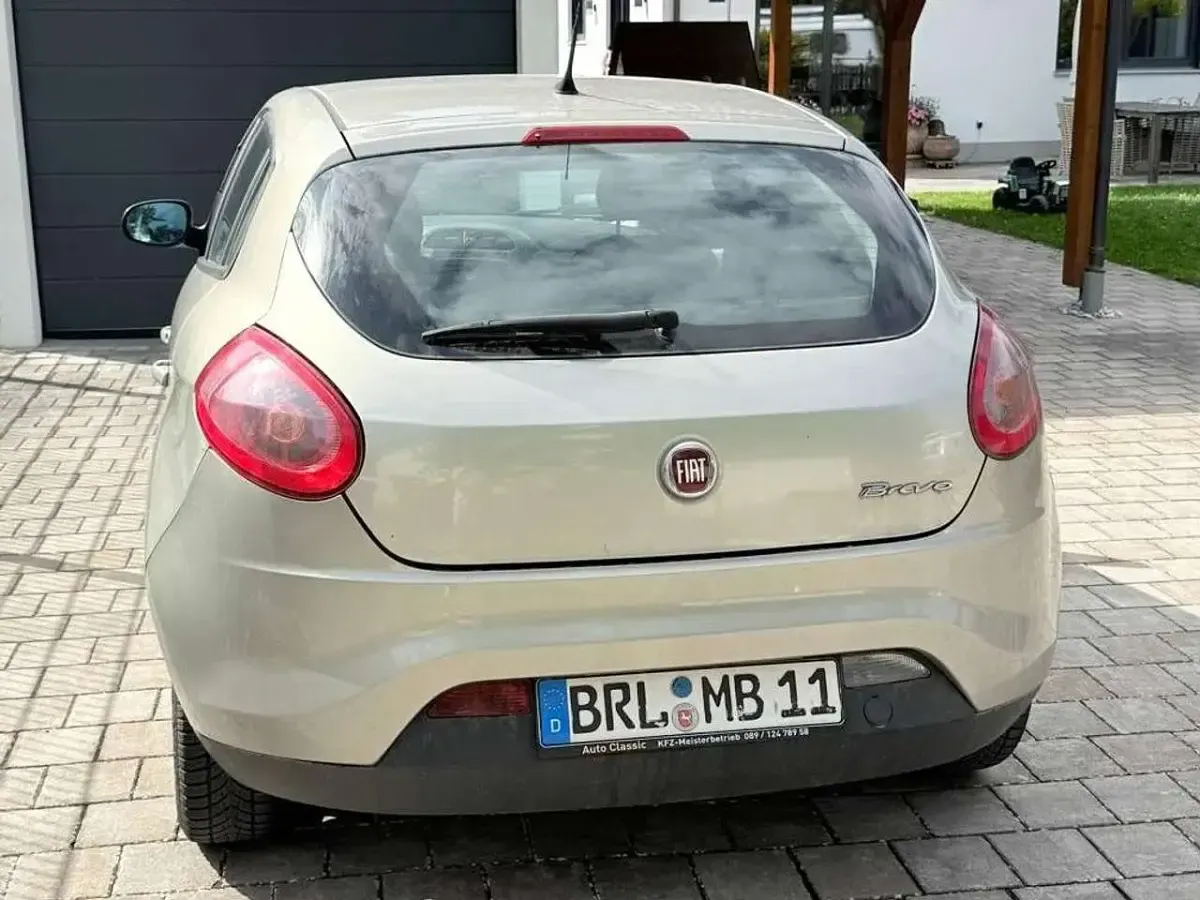 Gebraucht Fiat Bravo 120 PS (88 kW) 2008 Beige Kleinwagen