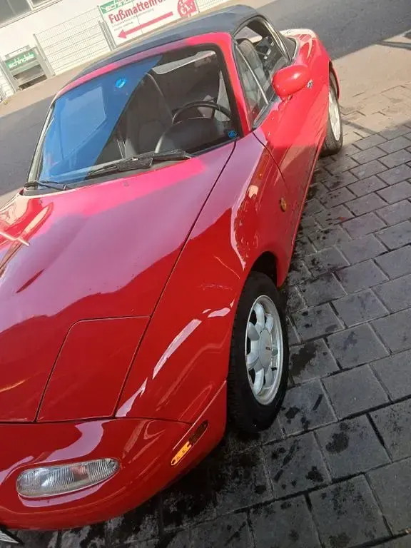 Gebraucht Mazda MX5 116 PS (85 kW) 1990 Rot Cabrio