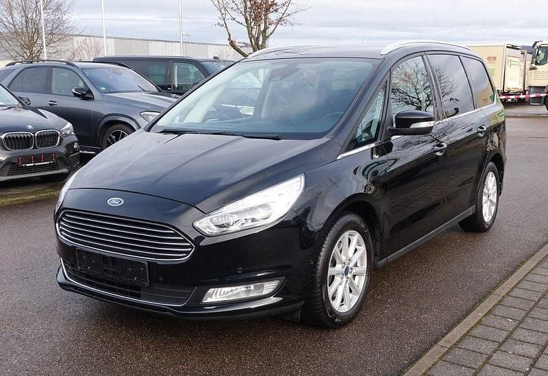 Schwarz Gebraucht 2018 Ford Galaxy Titanium Van / Kleinbus | 15.900 € (Guter Preis) - Bild 1/4