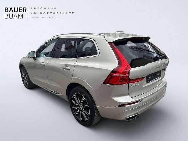 Gebraucht Volvo XC60 145 PS (106 kW) 2020 SUV