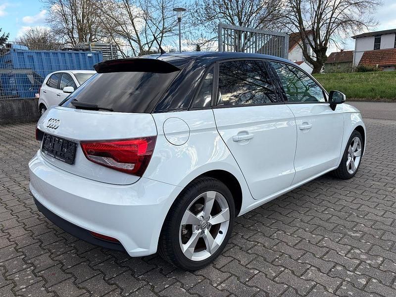 Gebraucht Audi A1 Sport 125 PS (91 kW) 2016 Weiß Kleinwagen