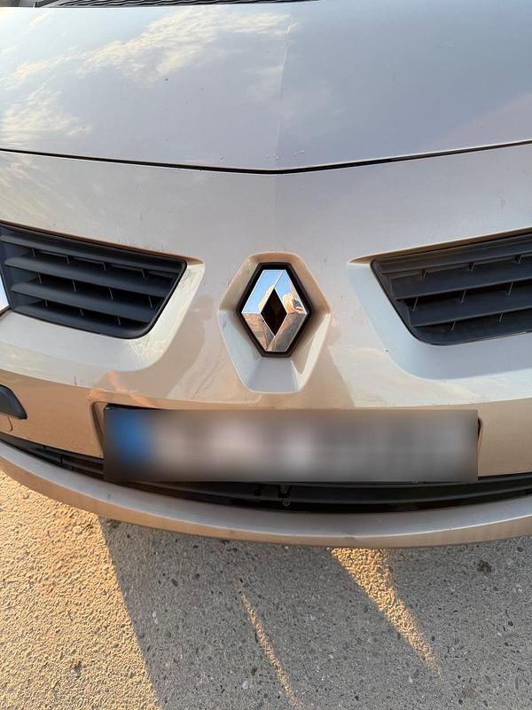 Gebraucht Renault Modus 85 PS (62 kW) 2005 Gold Van / Kleinbus