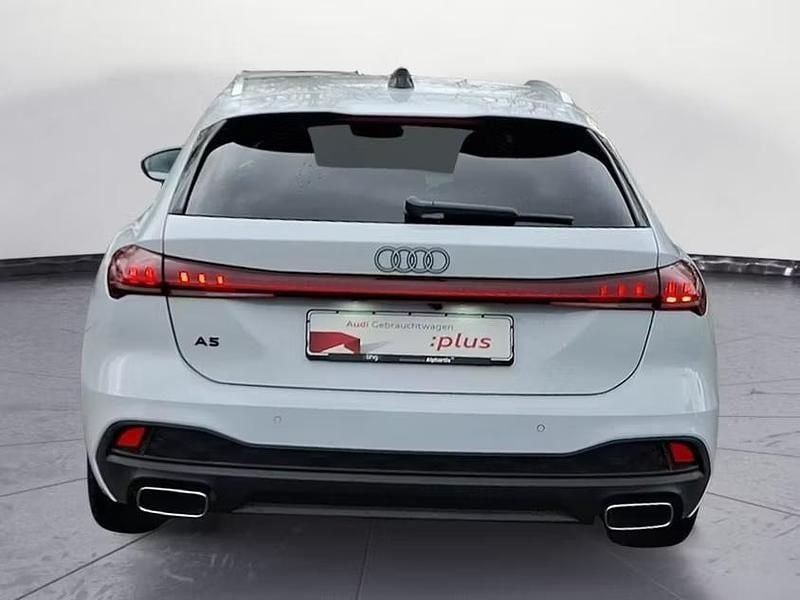 Usado Audi A5 Ambiente 150 HP (110 kW) 2025 Branco Carrinha