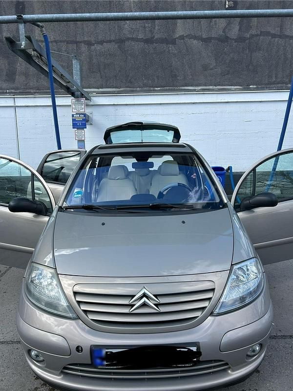 Gebraucht Citroën C3 73 PS (53 kW) 2005 Beige Kleinwagen