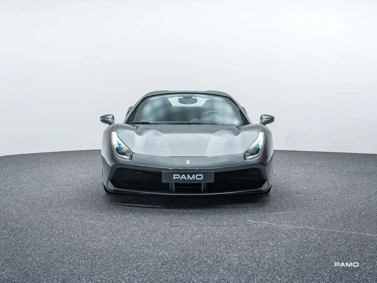 Gebraucht Ferrari 488 670 PS (492 kW) 2017 Grau Cabrio
