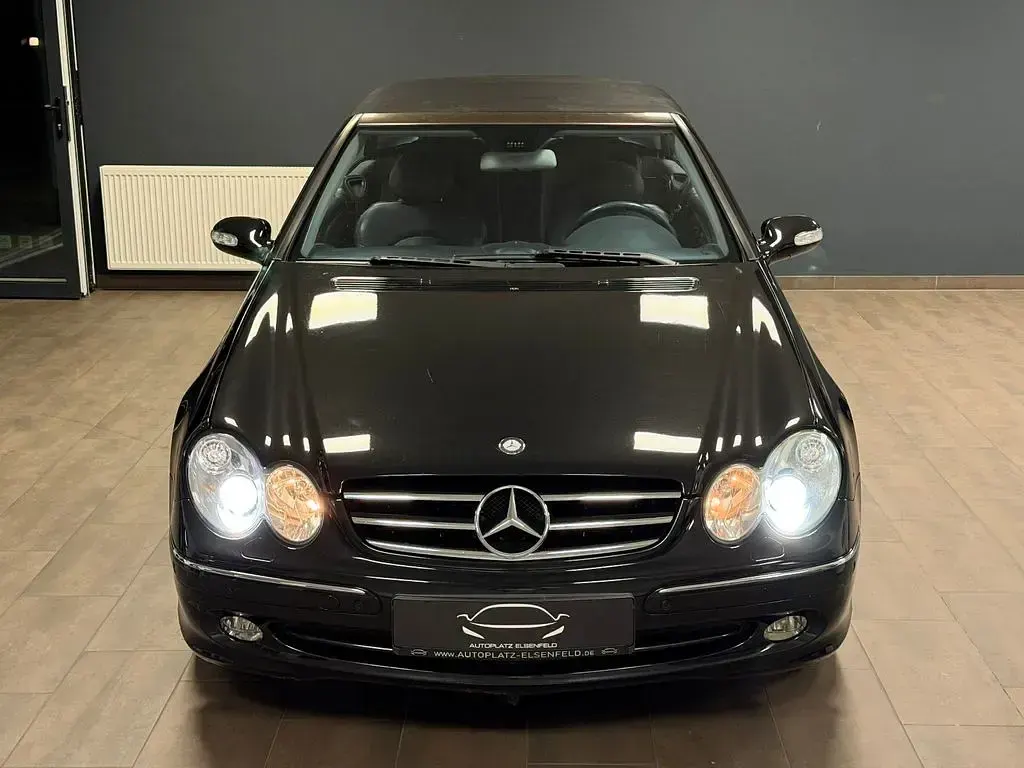Gebraucht Mercedes CLK200 Avantgarde 163 PS (119 kW) 2004 Obsidianschwarz  metalliclack Cabrio