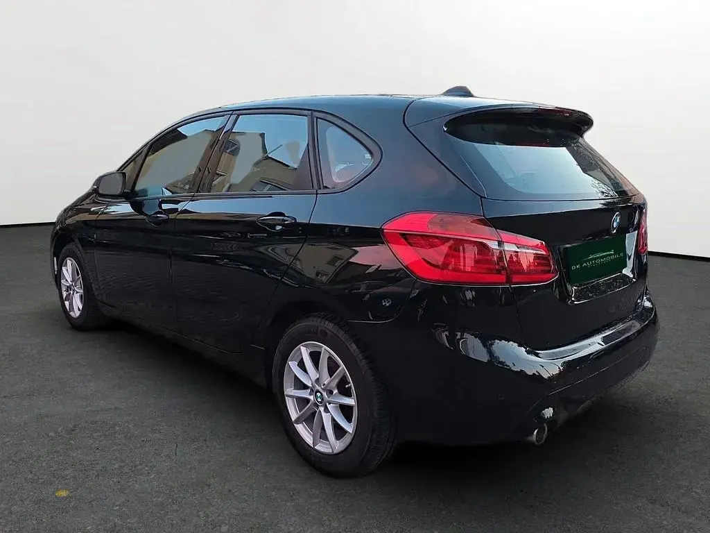 Gebraucht BMW 216 Active Tourer Advantage 116 PS (85 kW) 2018 Schwarz Van / Kleinbus