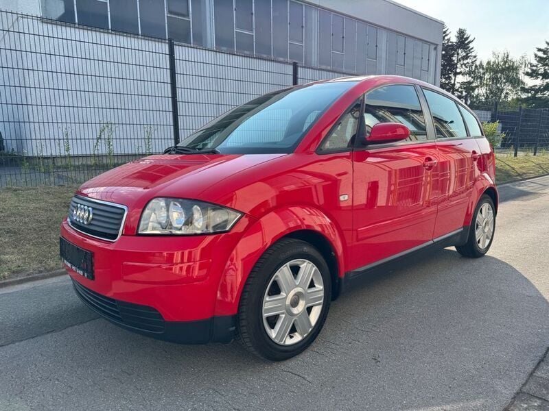 Rot Gebraucht 2004 Audi A2 Kleinwagen | 4.890 € (Fairer Preis) - Bild 1/4