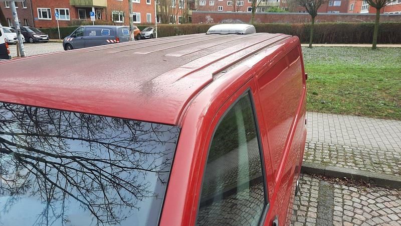 Gebraucht VW Transporter 84 PS (61 kW) 2006 Rot Van