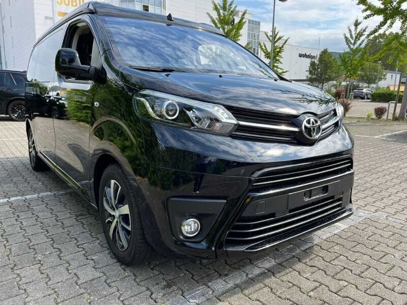 Schwarz Gebraucht 2024 Toyota Proace Van / Kleinbus | 67.900 € - Bild 1/4