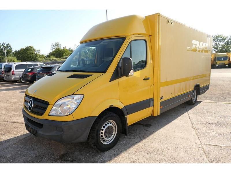 Gelb Gebraucht 2011 Mercedes Sprinter Van | 9.877 € (Guter Preis) - Bild 1/3