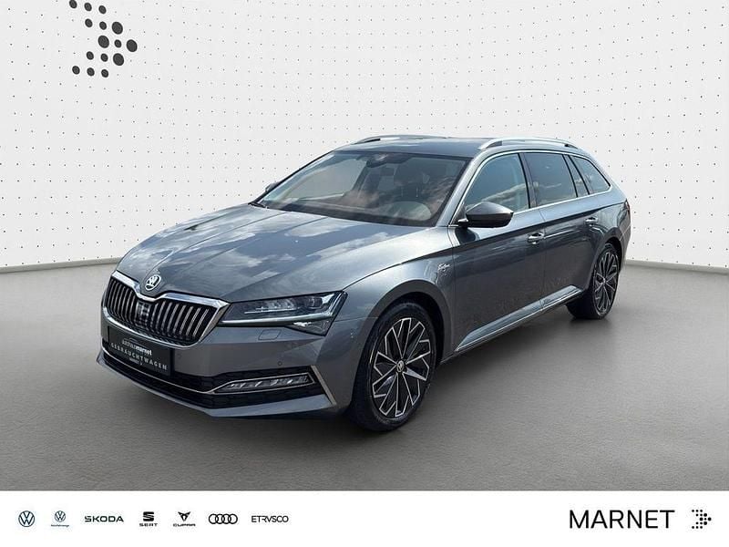 Graphitegrau metallic Gebraucht 2022 Skoda Superb LAURIN & KLEMENT Kombi | 31.930 € (Fairer Preis) - Bild 1/4