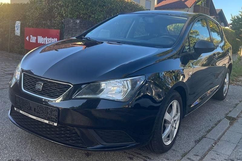 Schwarz Gebraucht 2013 Seat Ibiza Style Limousine | 3.590 € (Guter Preis) - Bild 1/4