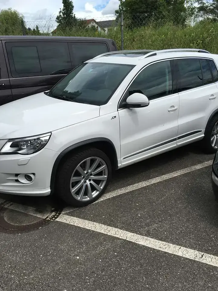 Gebraucht VW Tiguan Sportline 170 PS (125 kW) 2010 SUV
