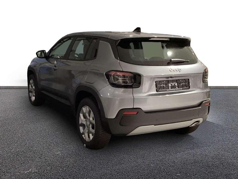 Gebraucht Jeep Avenger Altitude 101 PS (74 kW) 2025 Met grey evoluzione (vr519/a) SUV