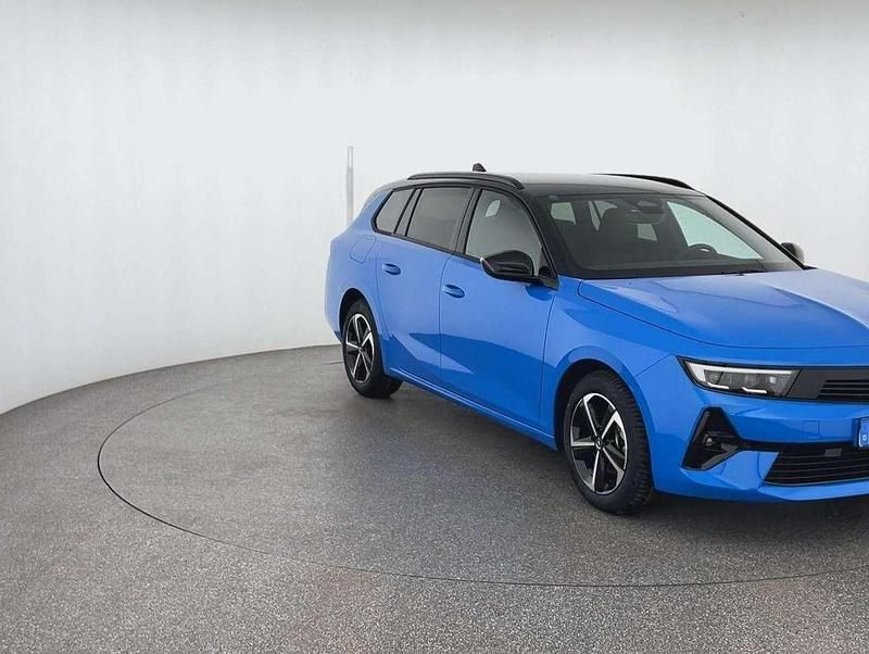 Neu Opel Astra 131 PS (96 kW) 2025 Blau Kombi