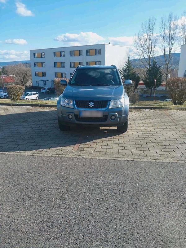 Gebraucht Suzuki Vitara 128 PS (94 kW) 2007 Grau Kleinwagen