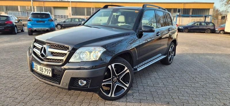Gebraucht Mercedes GLK320 224 PS (164 kW) 2009 Schwarz SUV