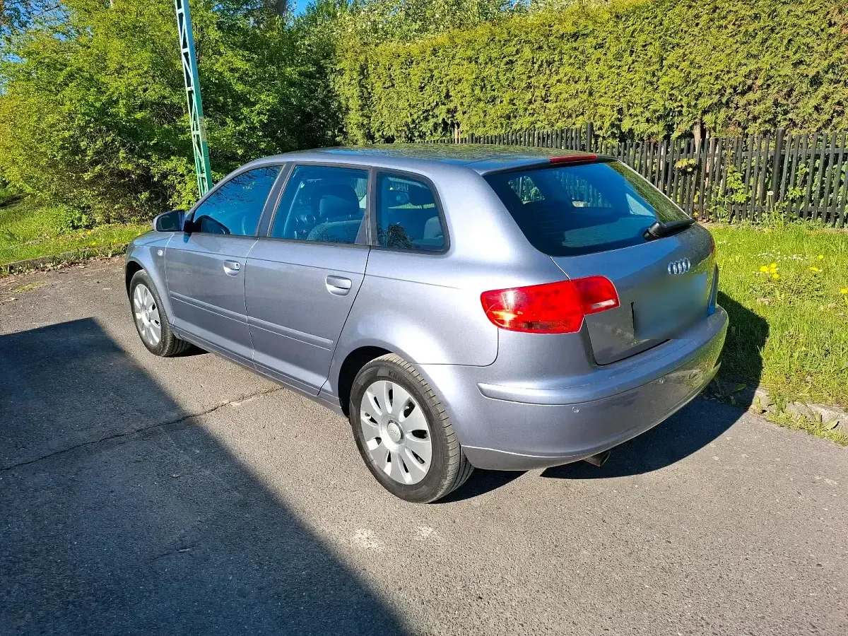 Gebraucht Audi A3 102 PS (75 kW) 2006 Grau Kleinwagen
