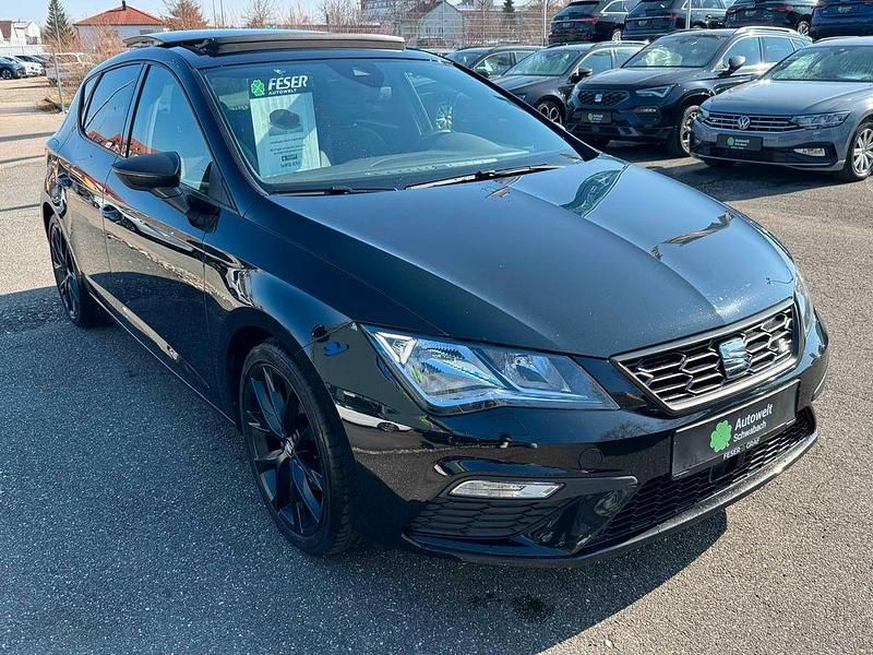 Gebraucht Seat Leon FR 150 PS (110 kW) 2019 Midnight schwarz metallic Limousine