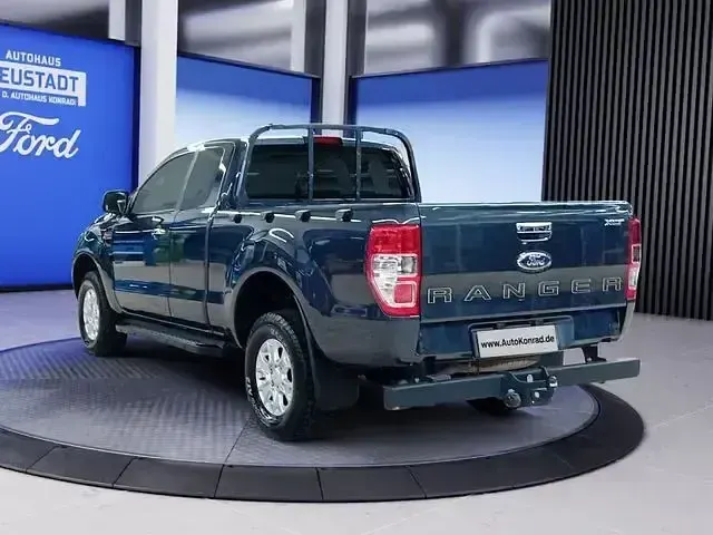 Gebraucht Ford Ranger XLT 170 PS (125 kW) 2022 Royalgrau metallic Pickup