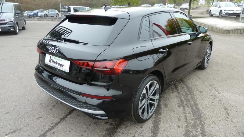 Gebraucht Audi A3 Advanced 150 PS (110 kW) 2024 Schwarz Limousine