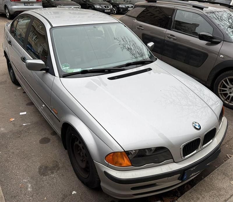 Gebraucht BMW 318 Performance 118 PS (86 kW) 1999 Silber Limousine