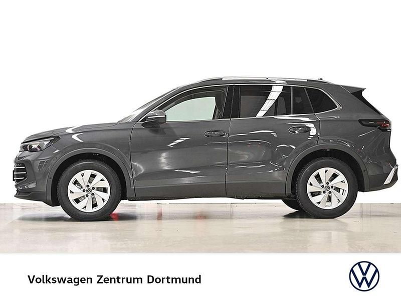 Neu VW Tiguan Elegance 150 PS (110 kW) 2026 Delfingrau metallic SUV