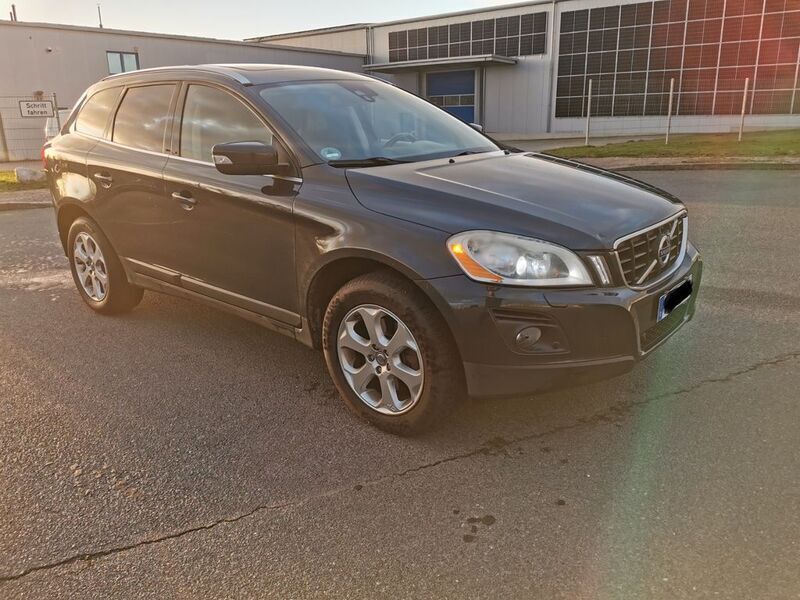 Gebraucht Volvo XC60 205 PS (150 kW) 2010 Grau SUV
