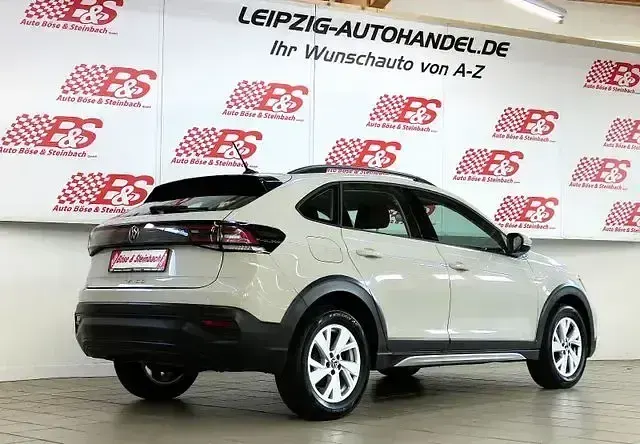 Gebraucht VW Taigo Life 95 PS (69 kW) 2022 Grau SUV
