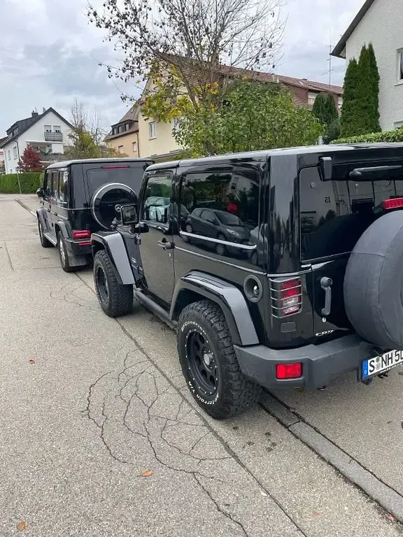 Gebraucht Jeep Wrangler Sahara 200 PS (147 kW) 2013 Schwarz SUV