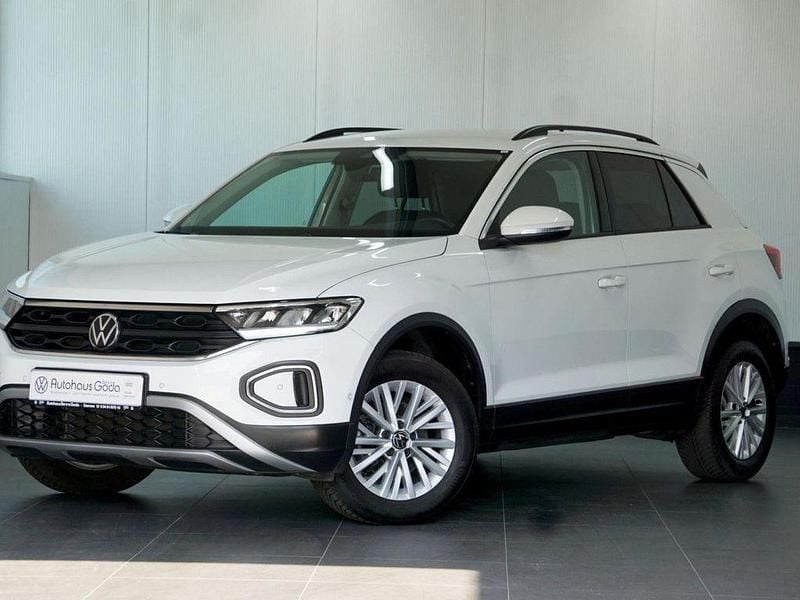 Gebraucht VW T-Roc Life 110 PS (80 kW) 2023 Weiß SUV