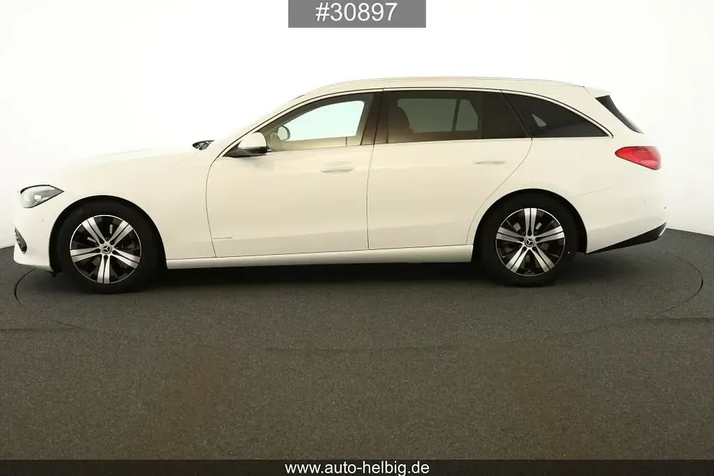 Gebraucht Mercedes C220 Avantgarde 220 PS (161 kW) 2022 Weiß Kombi