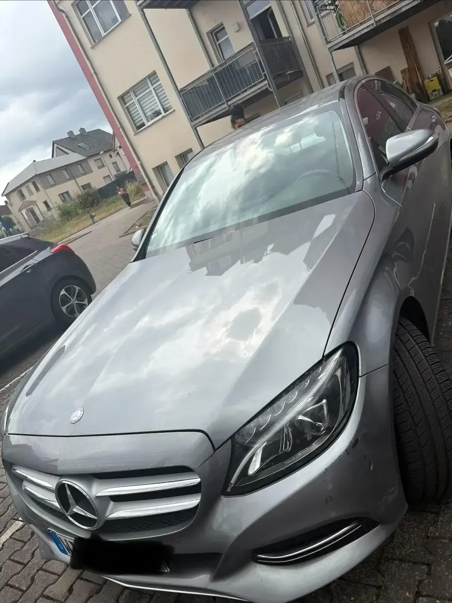 Gebraucht Mercedes C200 136 PS (100 kW) 2015 Grau Limousine