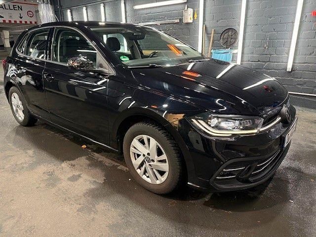 Gebraucht VW Polo Style 95 PS (69 kW) 2022 Schwarz Kleinwagen