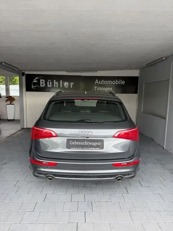 Gebraucht Audi Q5 Sport 239 PS (175 kW) 2011 Grau SUV