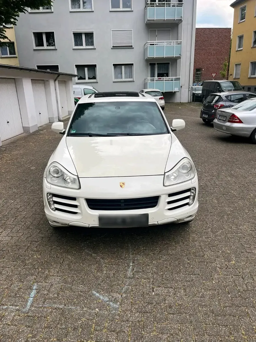 Usata Porsche Cayenne GTS 2007 Bianco SUV