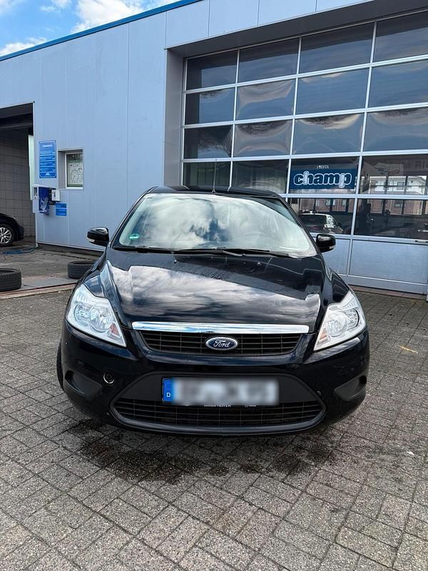 Gebraucht Ford Focus 102 PS (75 kW) 2008 Schwarz Limousine