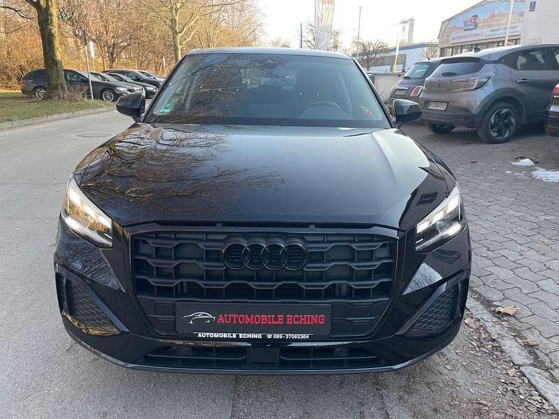 Gebraucht Audi Q2 Advanced 116 PS (85 kW) 2022 Brillantschwarz SUV