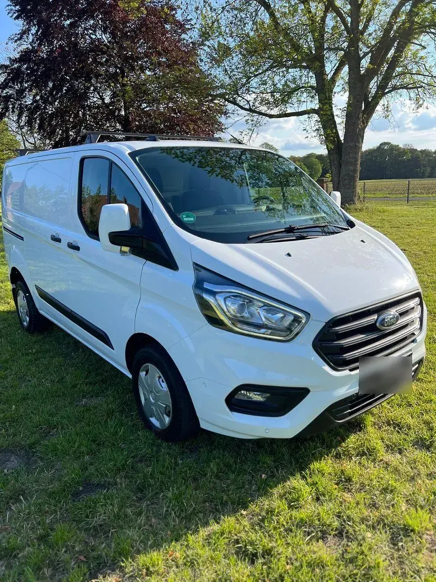 Gebraucht Ford Transit Custom 107 PS (78 kW) 2020 Weiß Van / Kleinbus