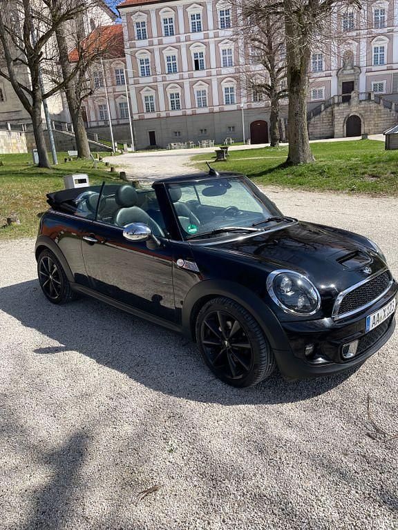 Gebraucht Mini Cooper SD 143 PS (105 kW) 2014 Schwarz Kleinwagen
