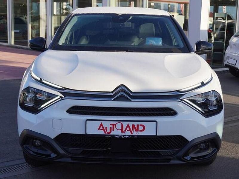 Gebraucht Citroën C4 PureTech 131 PS (96 kW) 2022 Weiß Limousine