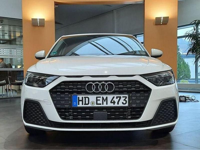 Gebraucht Audi A1 Comfort 70 PS (51 kW) 2024 Andere Kleinwagen