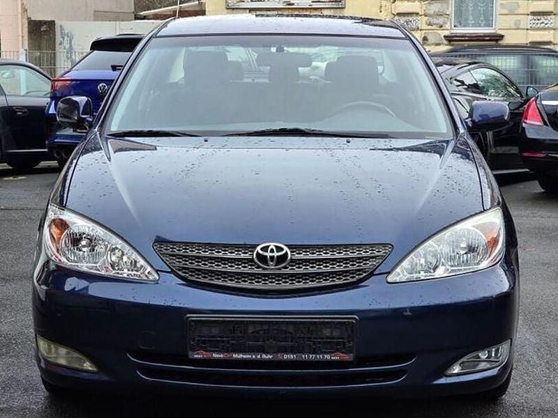 Gebraucht Toyota Camry 186 PS (136 kW) 2004 Silber Limousine