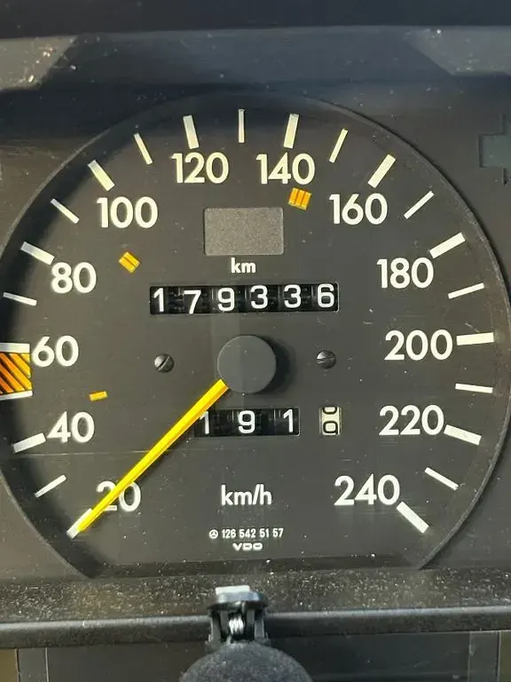 Gebraucht Mercedes 300 SE 179 PS (131 kW) 1987 Blau Limousine